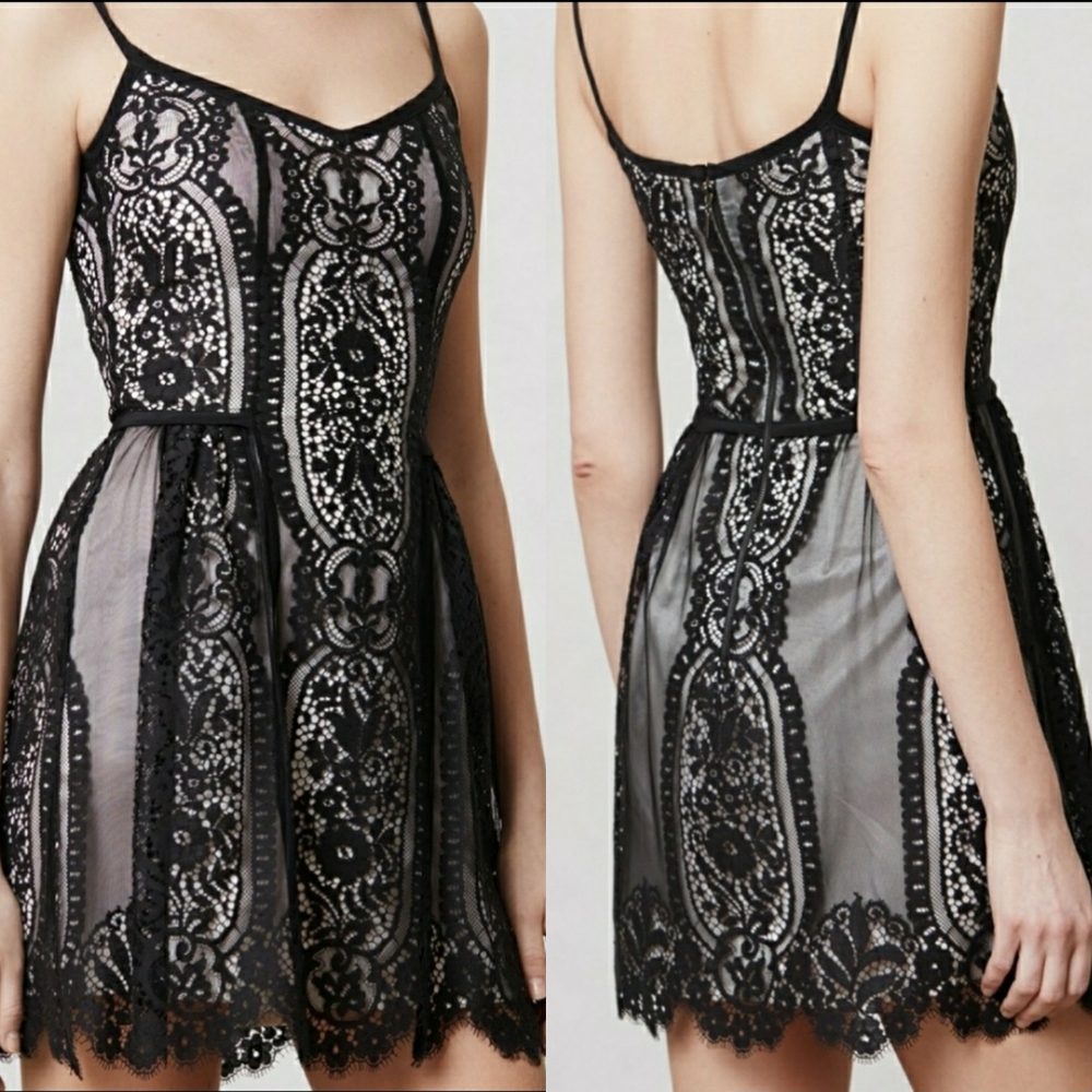 🆕️ Nanette Leppre for Anthropology lace dr